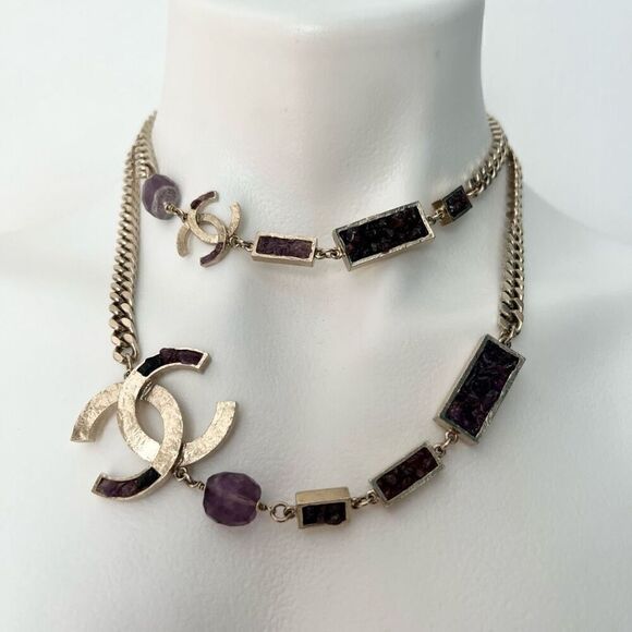 Chanel Y2K Gold Metal and Amethyst Curb Link Necklace Authentic - Picture 8 of 16